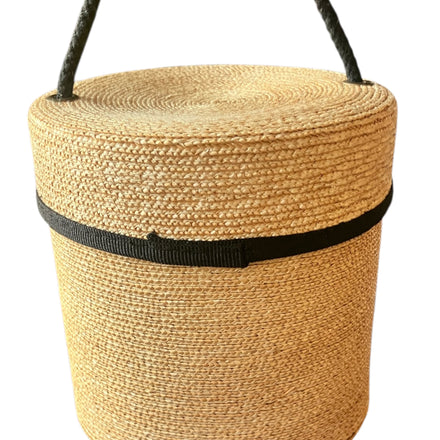 Vintage Peter Beaton Straw Circular Purse