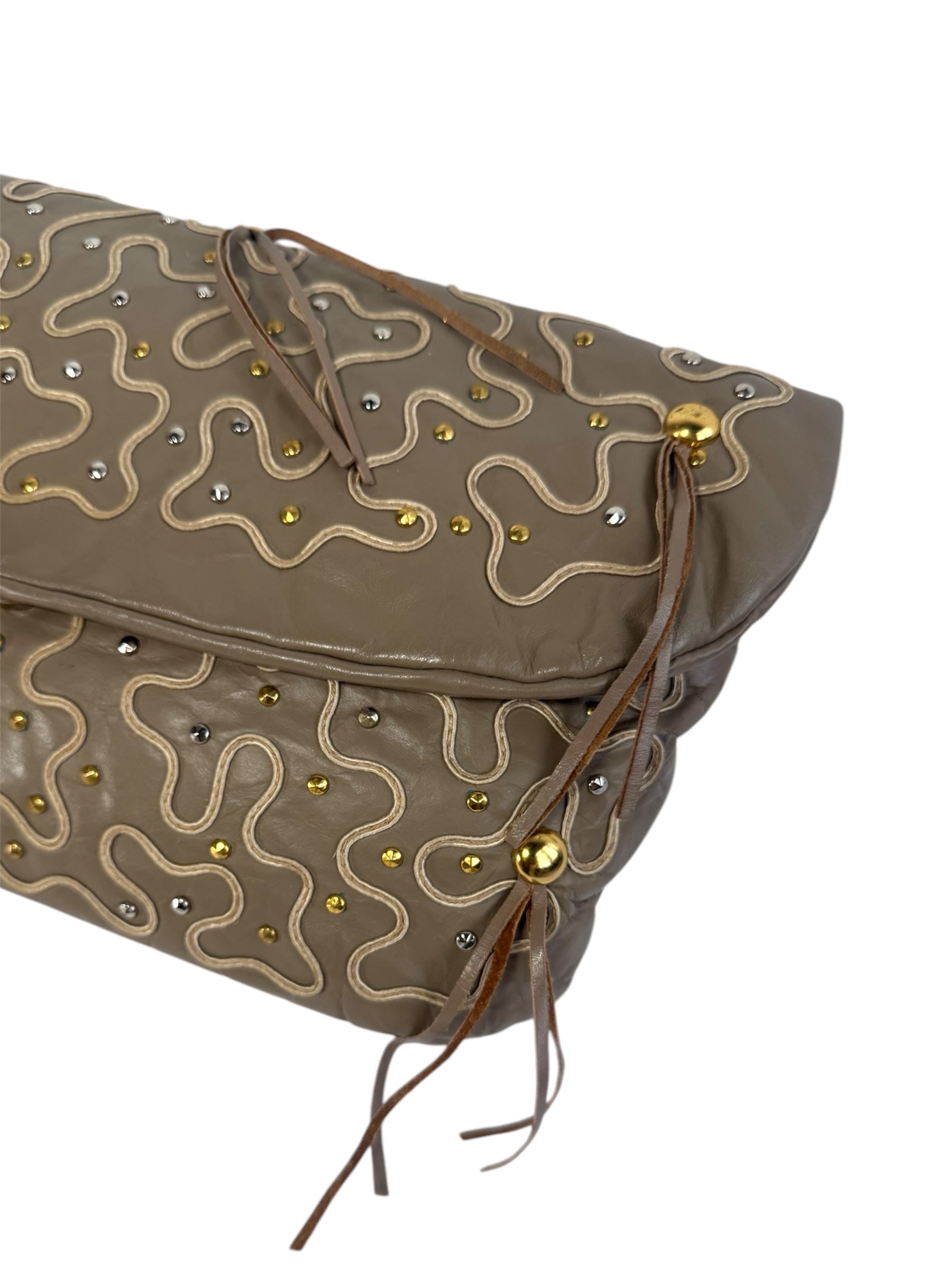 Vintage 1980s Tan Embroidered Clutch Purse