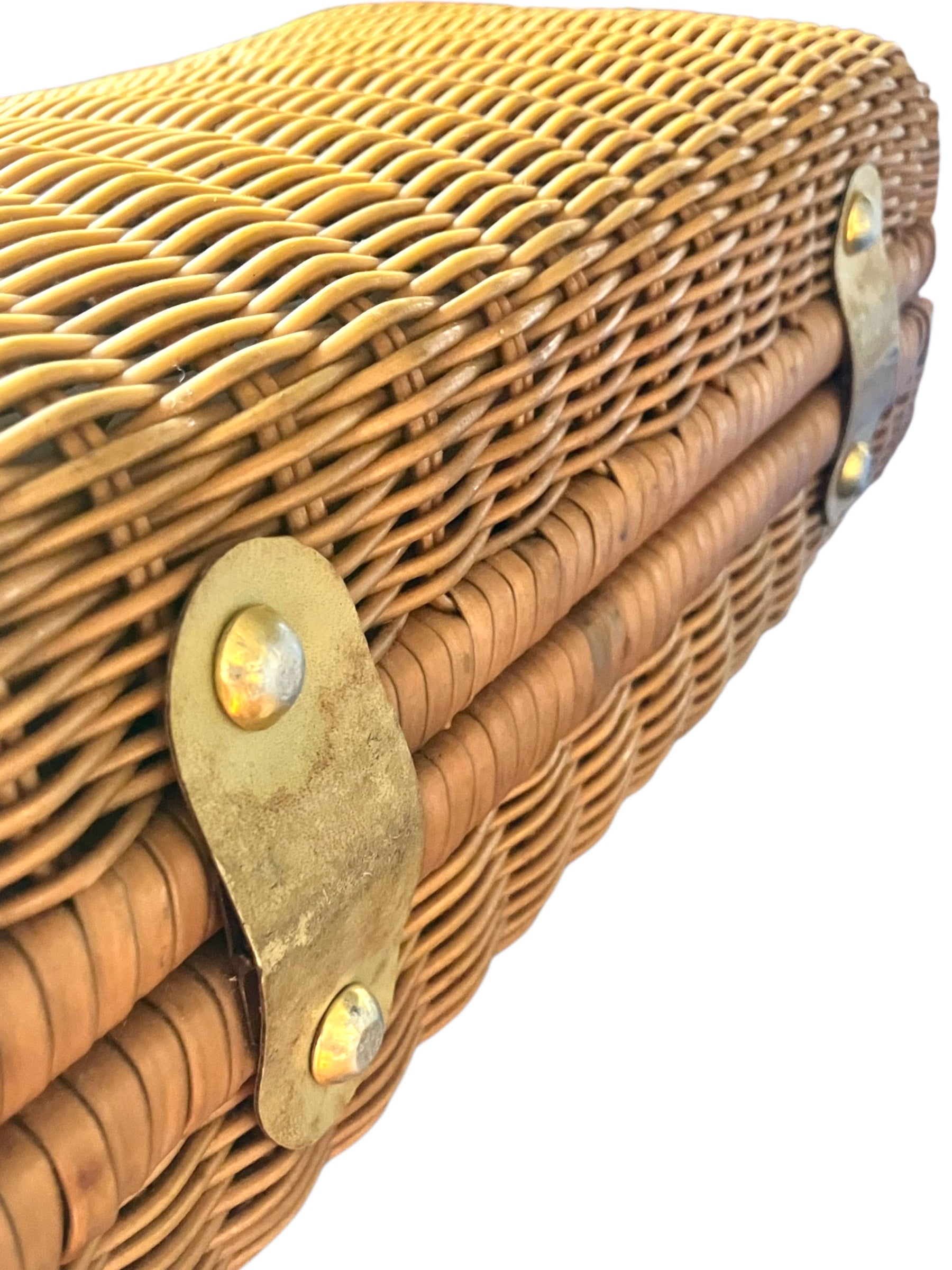 Vintage 1960s Wicker Purse