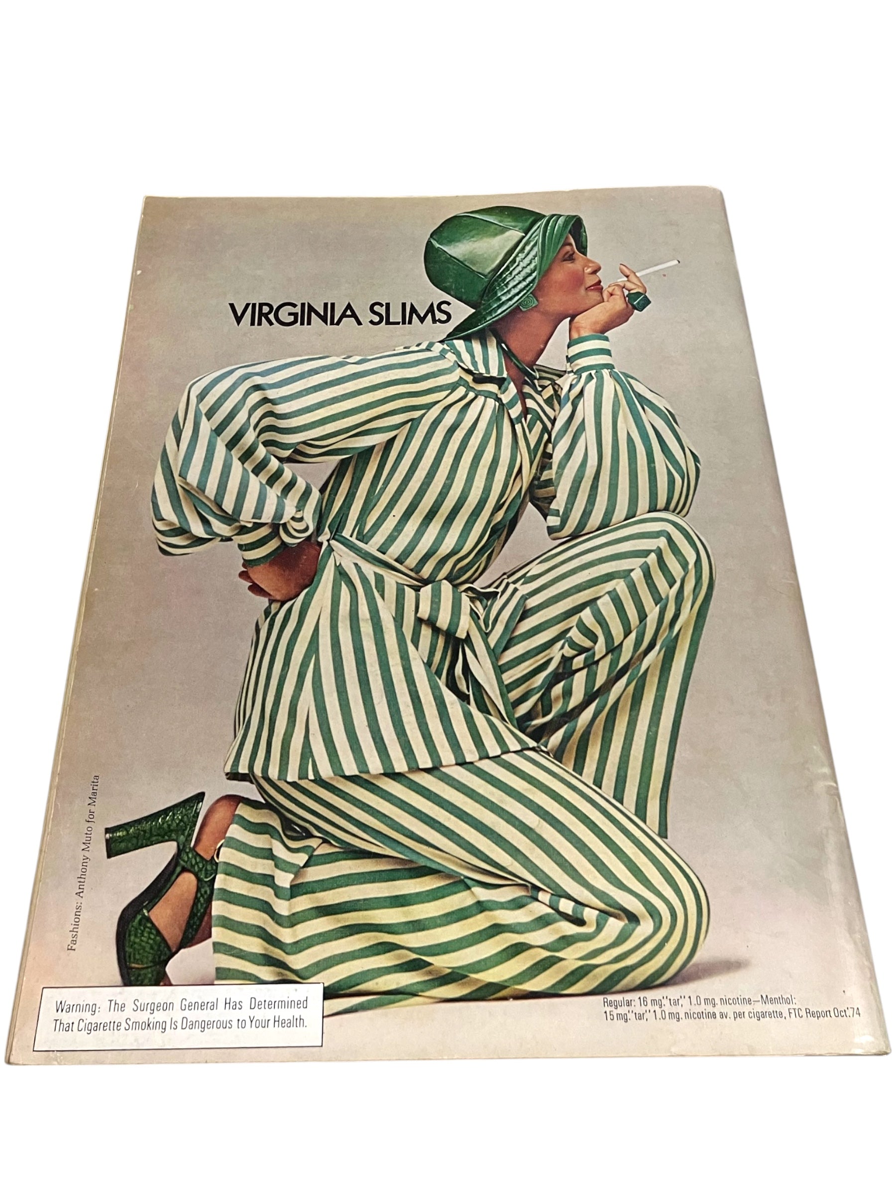 Vintage rare 1975 EBONY Oversized Magazine